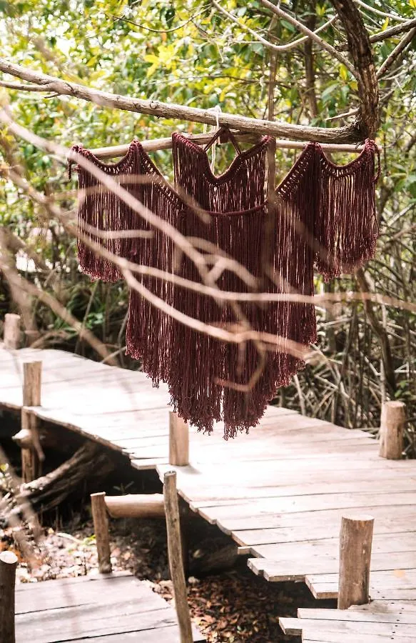 Uman Glamping & Cenote Tulum Hotel